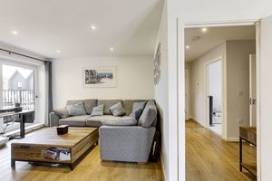 Photo 7- click for photo gallery